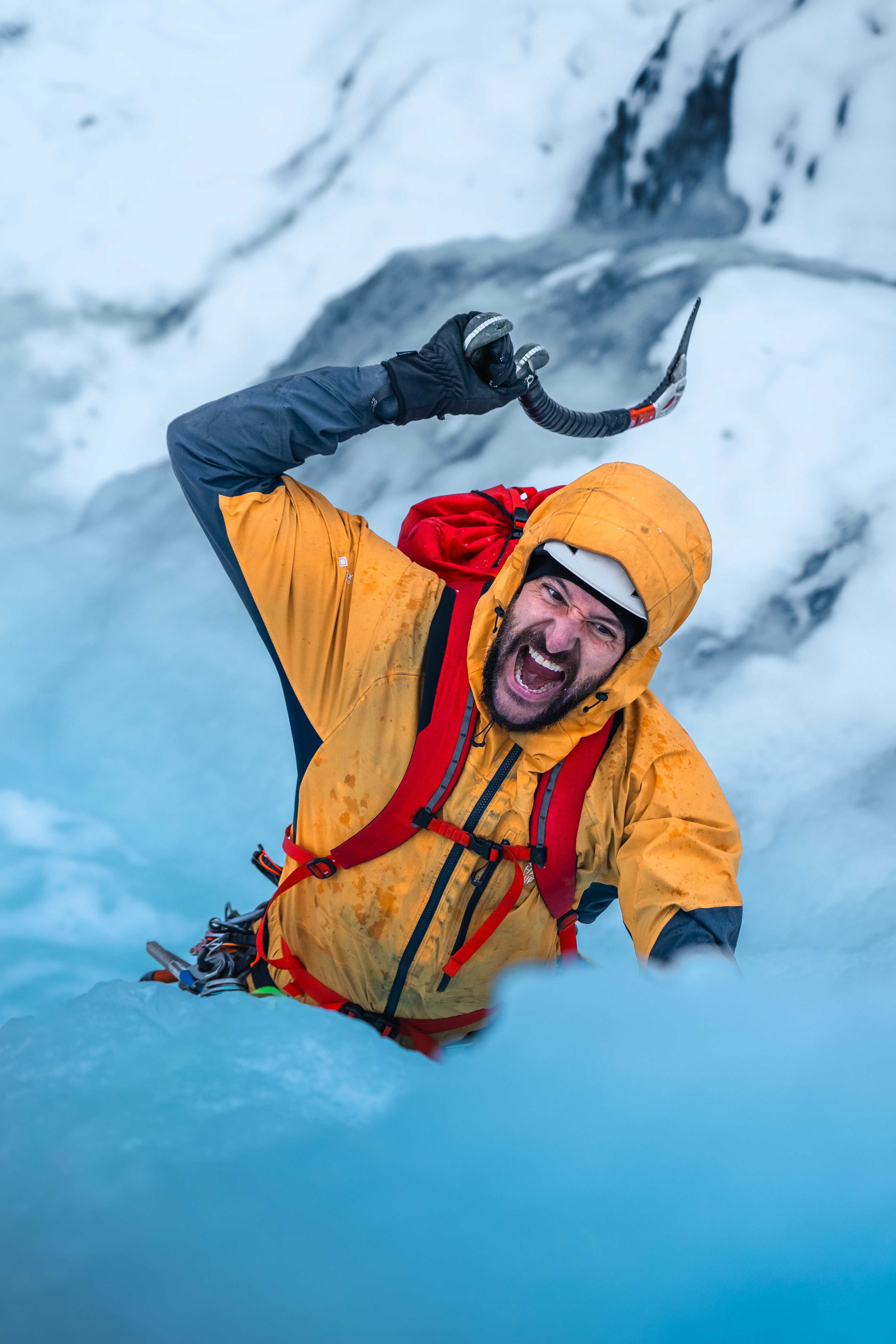 Leonardo_Iezzi_Ice_Climbing_photography (5)