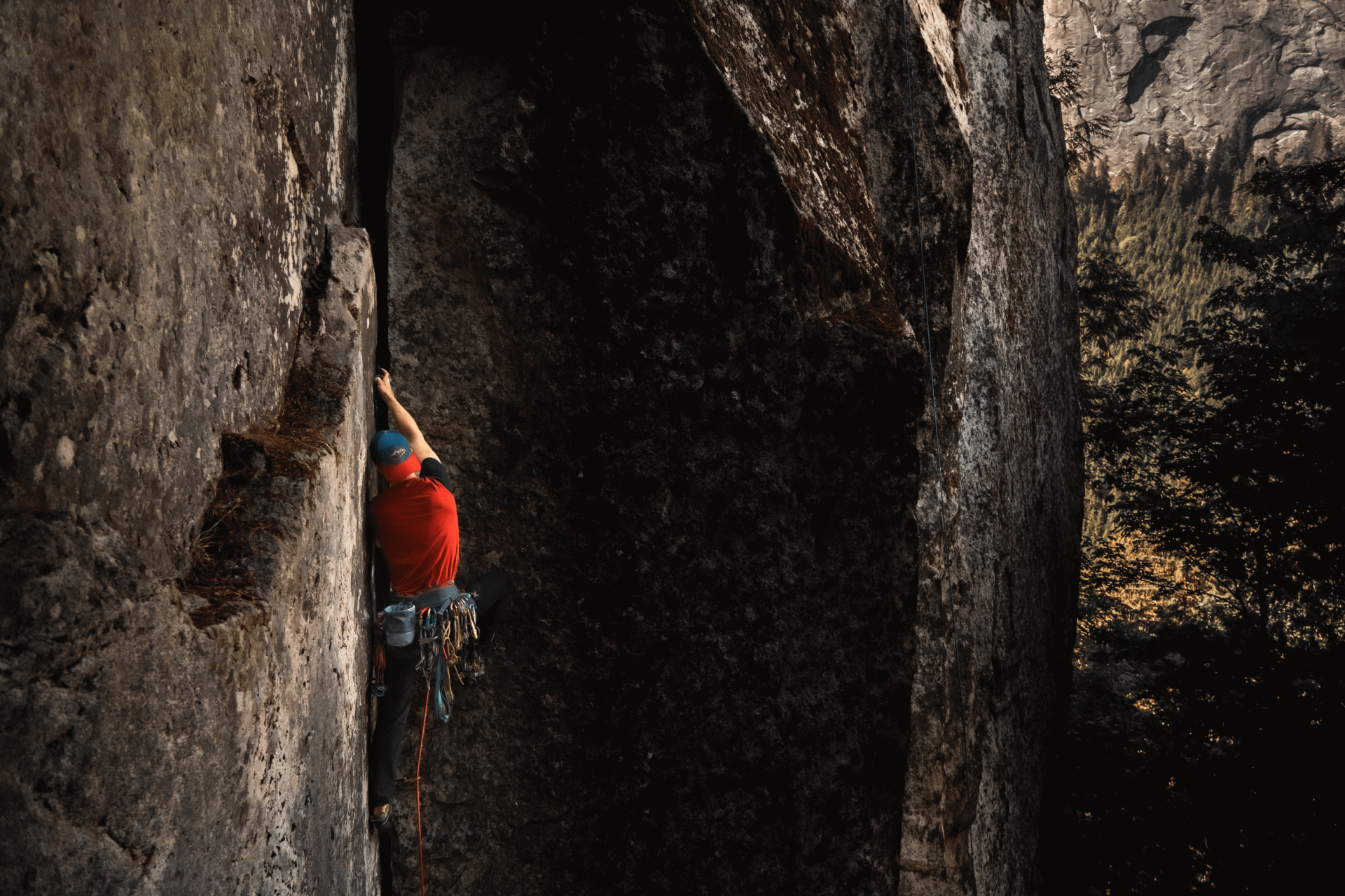 Leonardo_Iezzi_Rock_Climbing_Photography_rock (9)